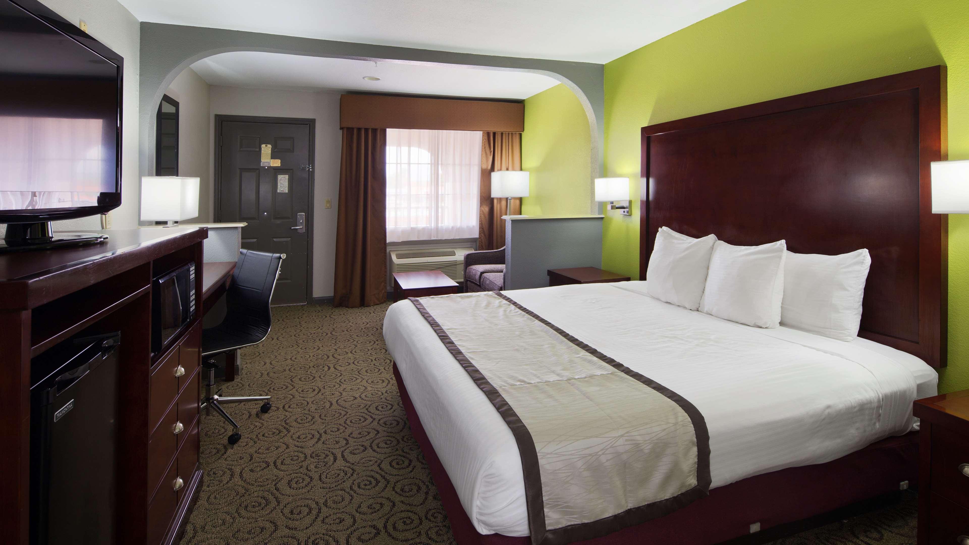 Surestay Hotel By Best Western Deer Park Exteriör bild