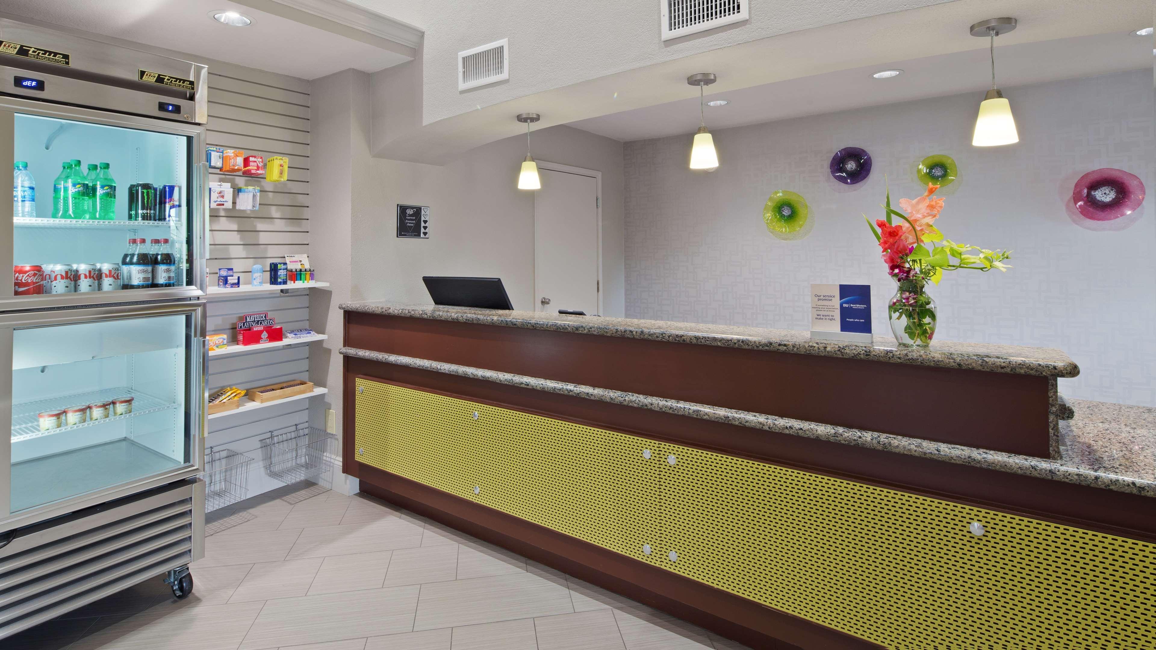 Surestay Hotel By Best Western Deer Park Exteriör bild
