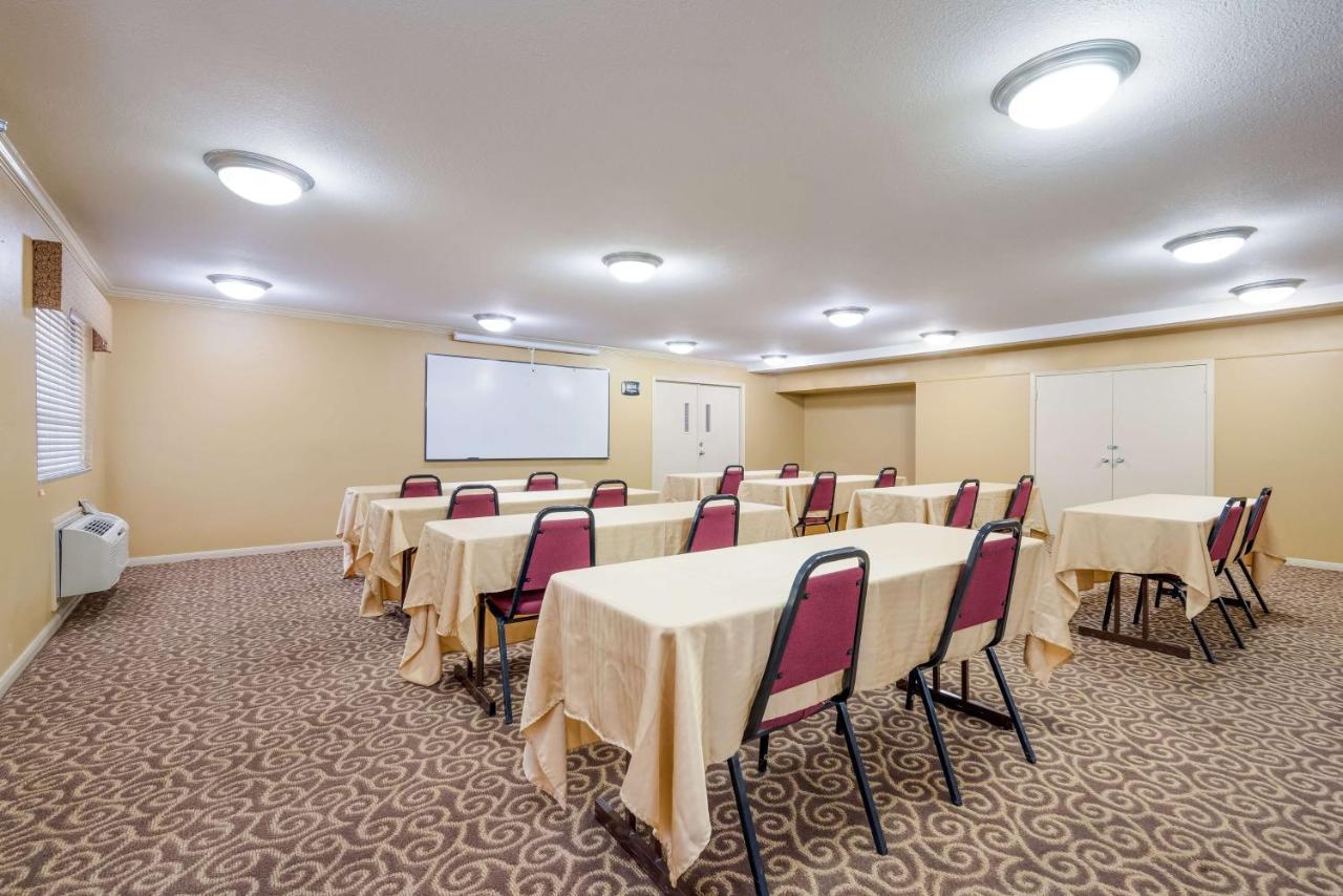 Surestay Hotel By Best Western Deer Park Exteriör bild