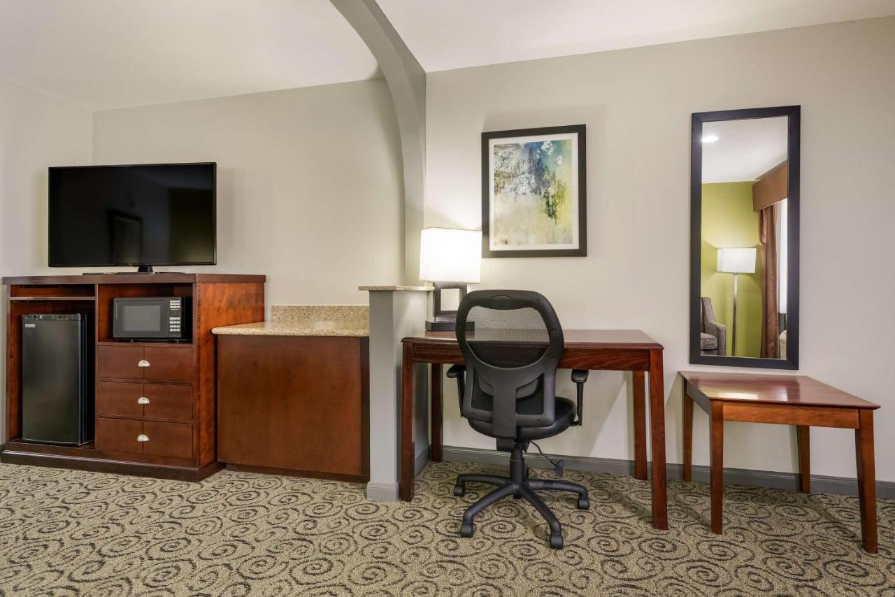 Surestay Hotel By Best Western Deer Park Exteriör bild
